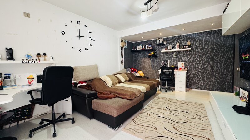 Popesti, Drumul Fermei, loc parcare si terasa 15 mp,