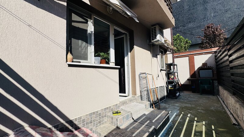 Popesti, Drumul Fermei, loc parcare si terasa 15 mp,